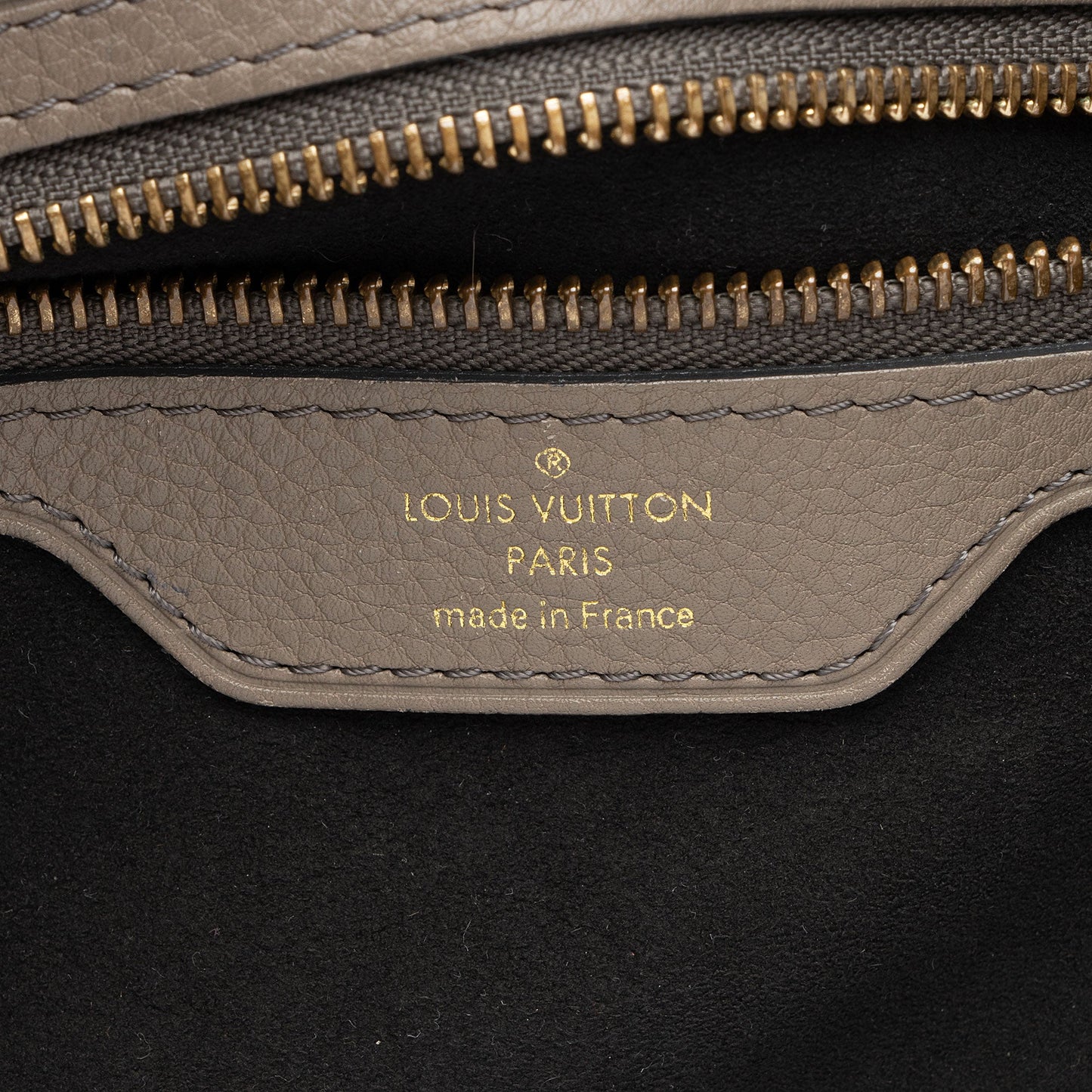 Louis Vuitton Mahina Leather Cirrus PM Satchel