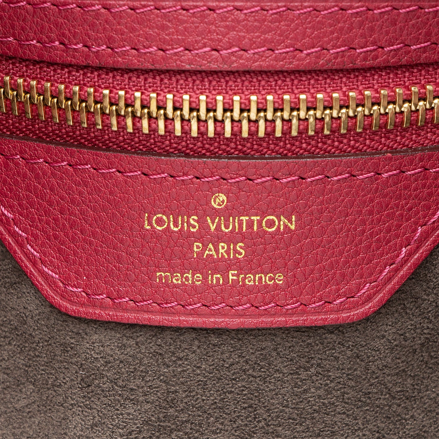 Louis Vuitton Mahina Leather Cirrus PM Satchel