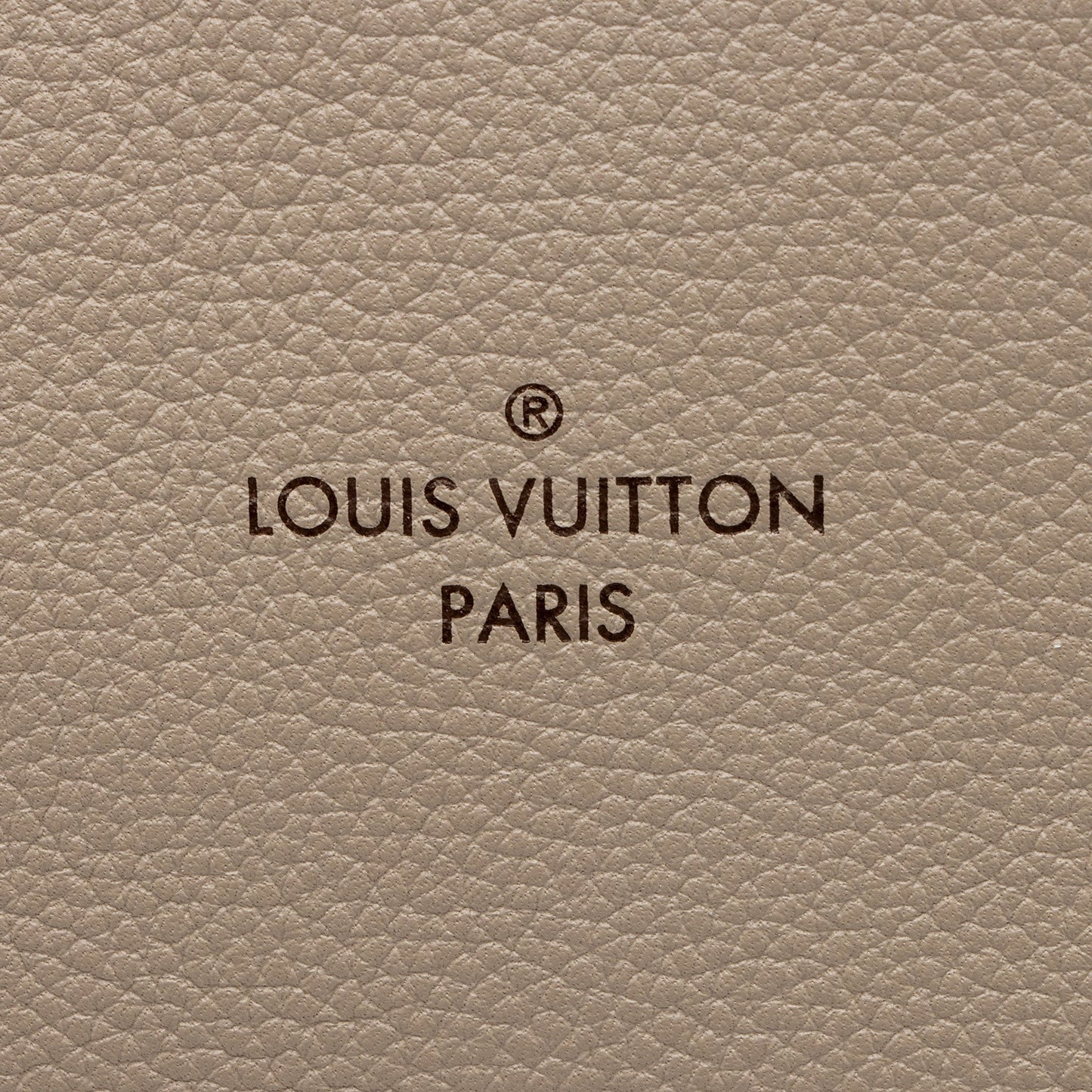 Louis Vuitton Mahina Leather Haumea Satchel (SHF-TqkVYe)