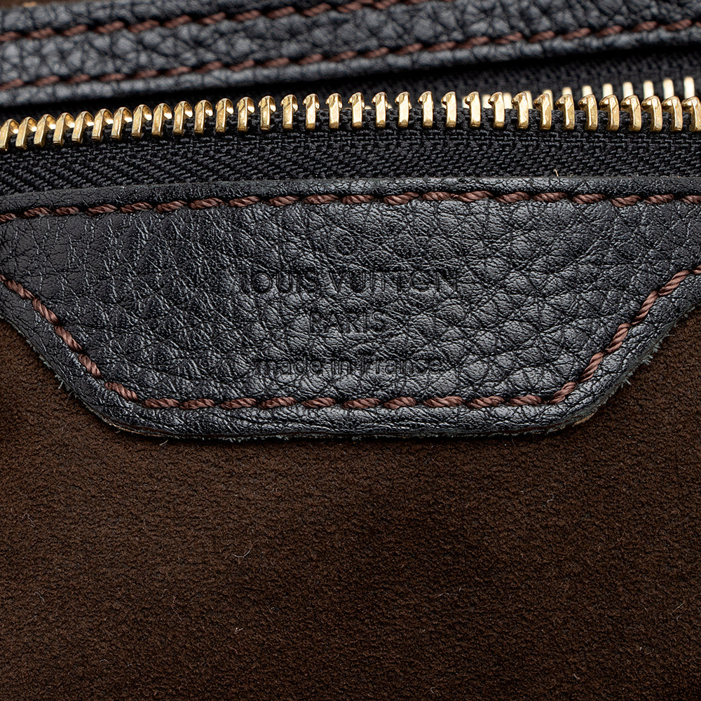 Louis Vuitton Mahina Leather L Hobo (SHF-17445)