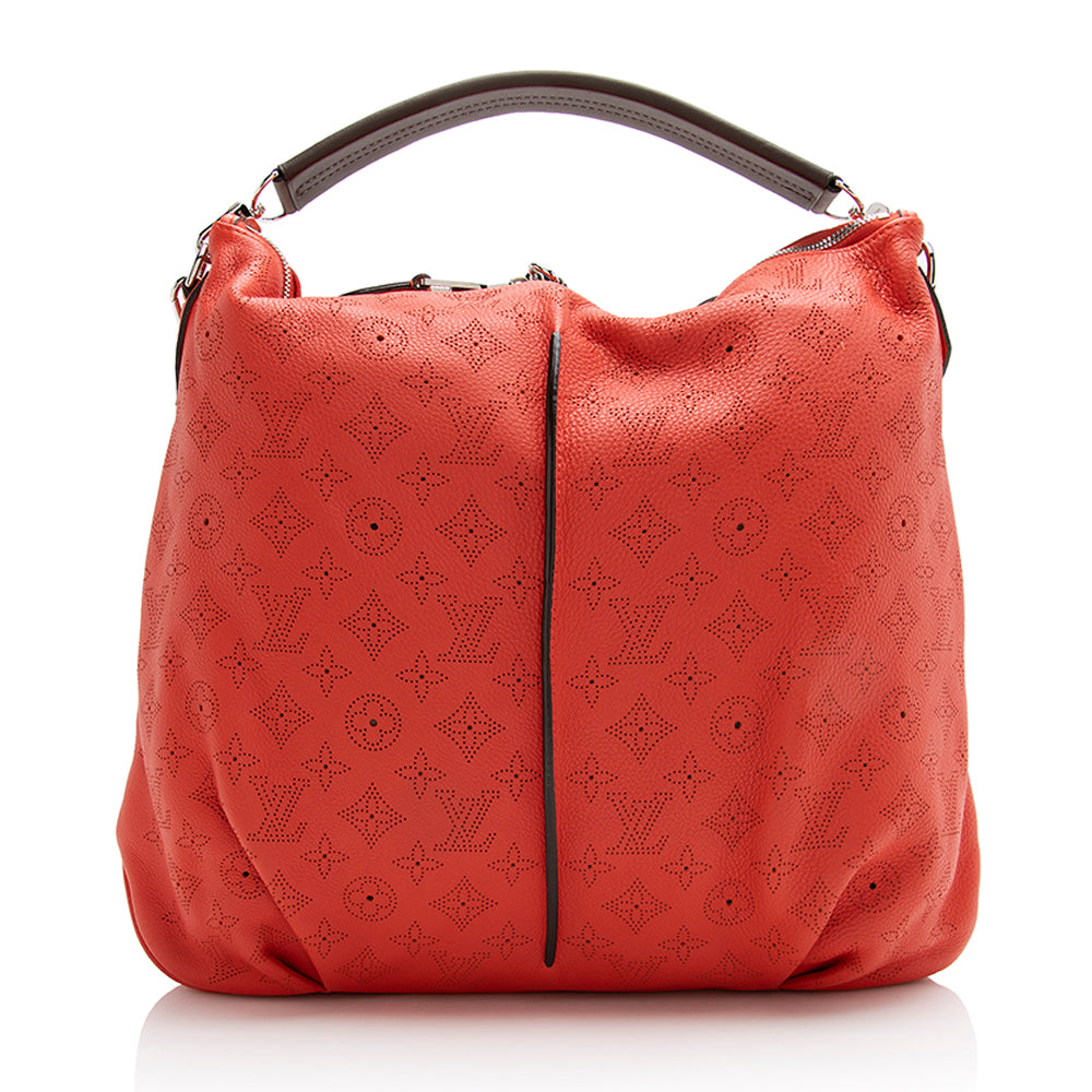 Louis Vuitton Mahina Leather Selene MM Shoulder Bag (SHF-22122)