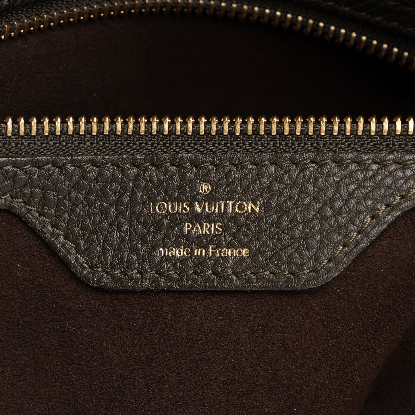 Louis Vuitton Mahina Leather Stellar PM Tote (SHF-bQCuWn)