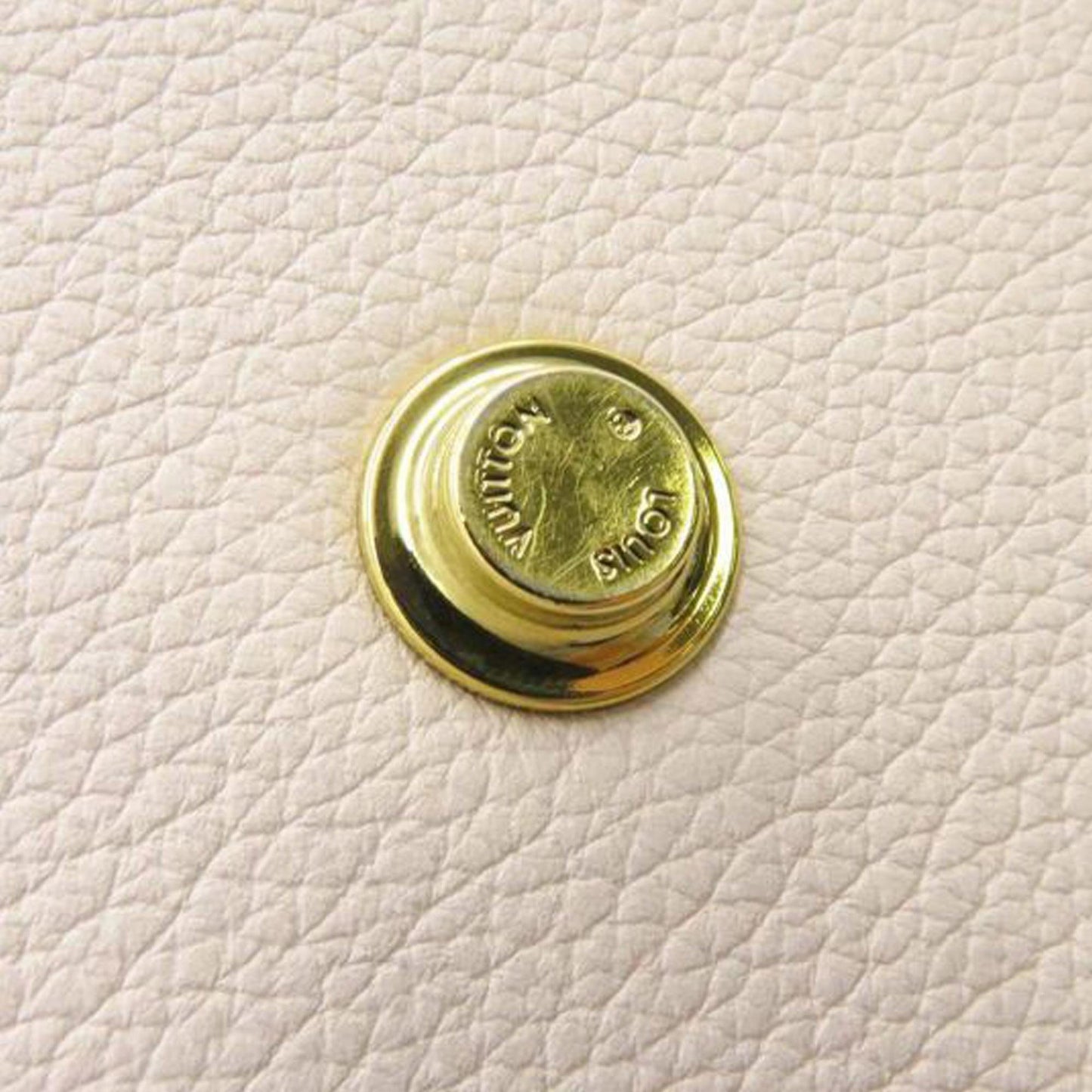 Louis Vuitton Mahina On My Side MM (SHG-6Pm4wF)