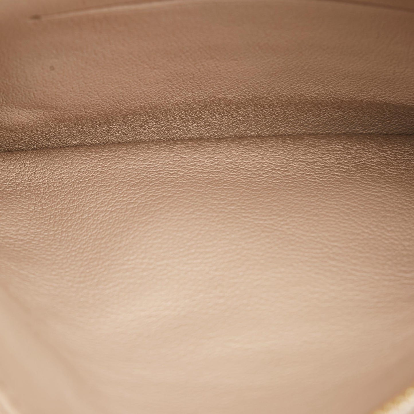 Louis Vuitton Mahina Selene PM (SHG-qLBwCG)