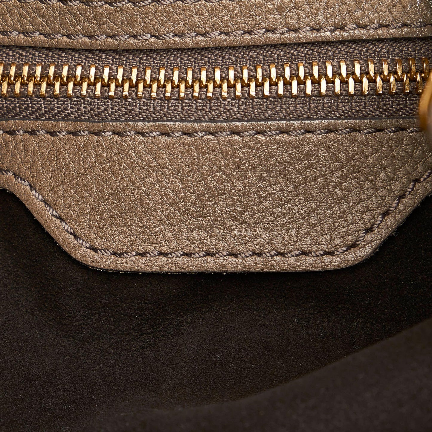 Louis Vuitton Mahina XL Hobo Bag (SHG-30068)