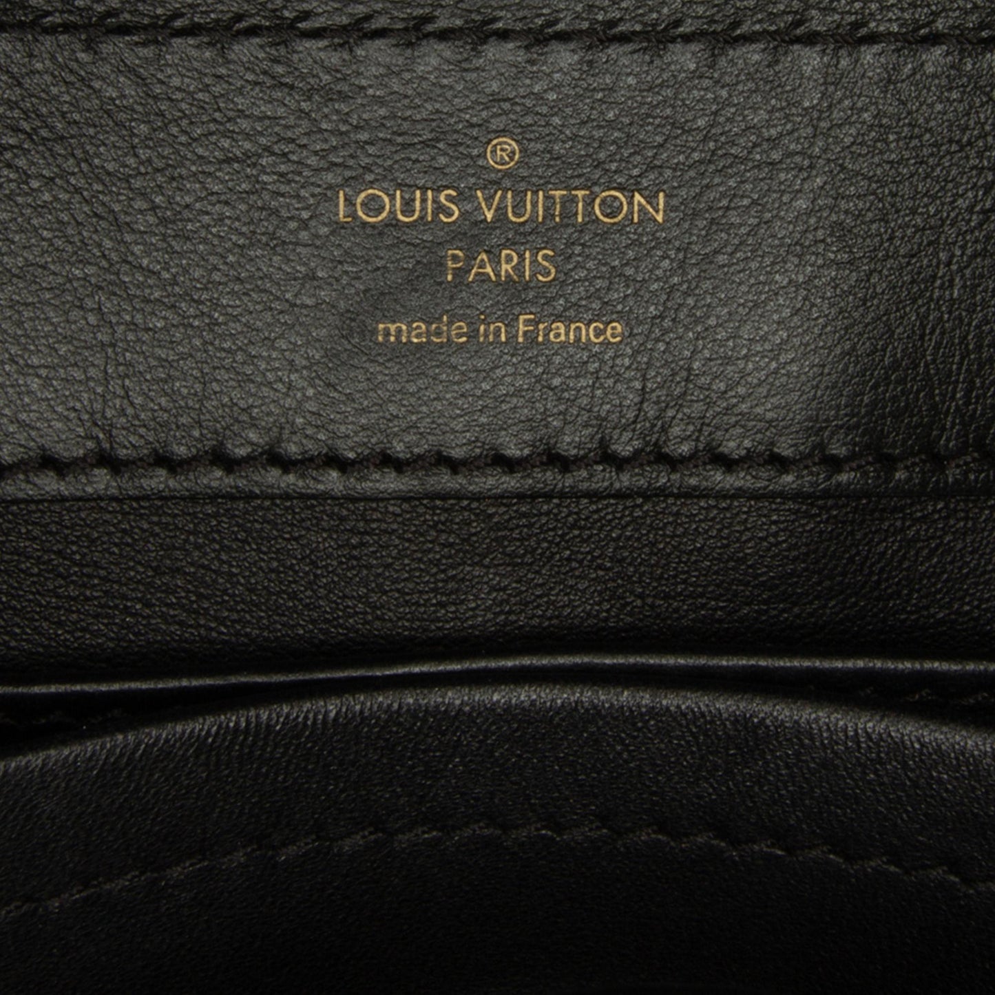 Louis Vuitton Mini Beaded Capucines (SHG-nRxA0H)