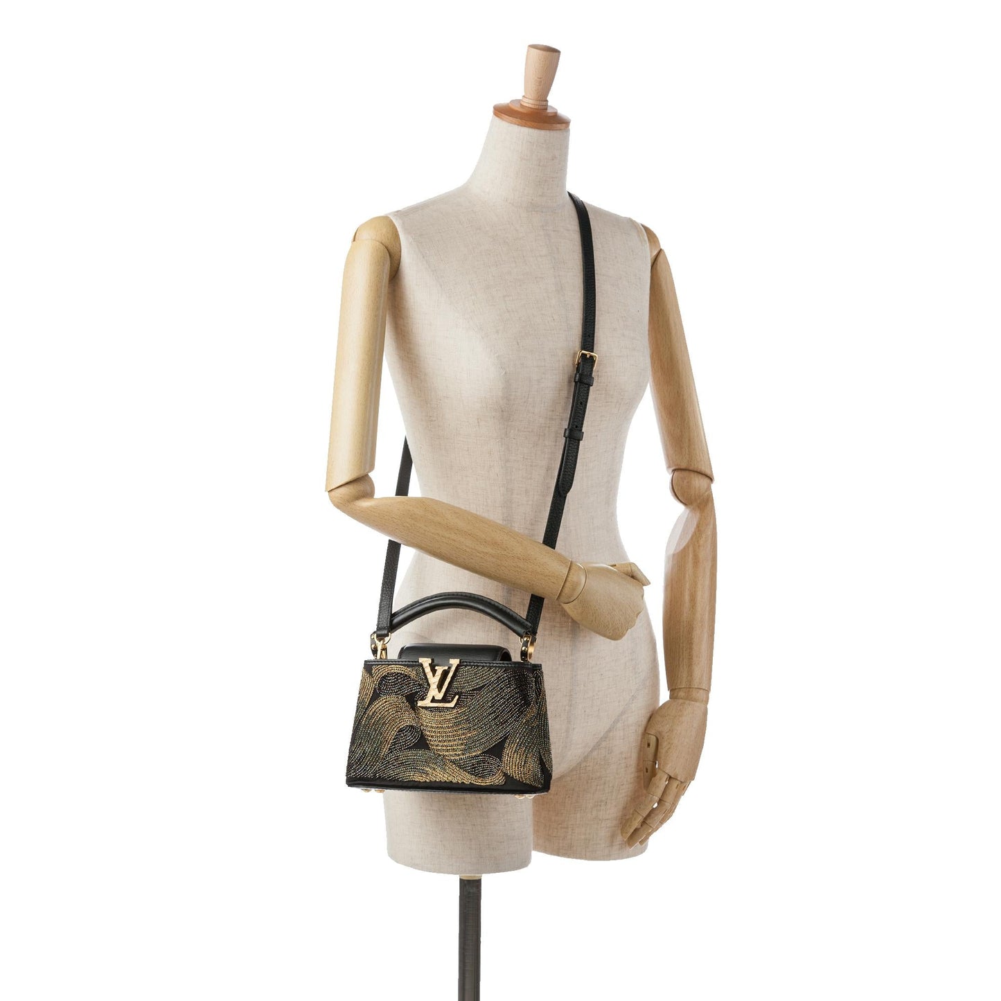 Louis Vuitton Mini Beaded Capucines (SHG-nRxA0H)