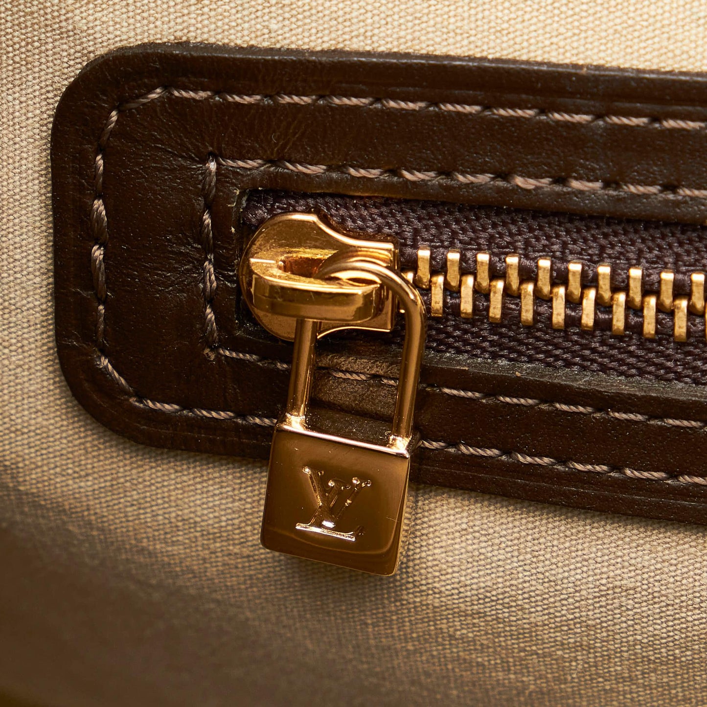 Louis Vuitton Mini Lin Josephine GM (SHG-28933)