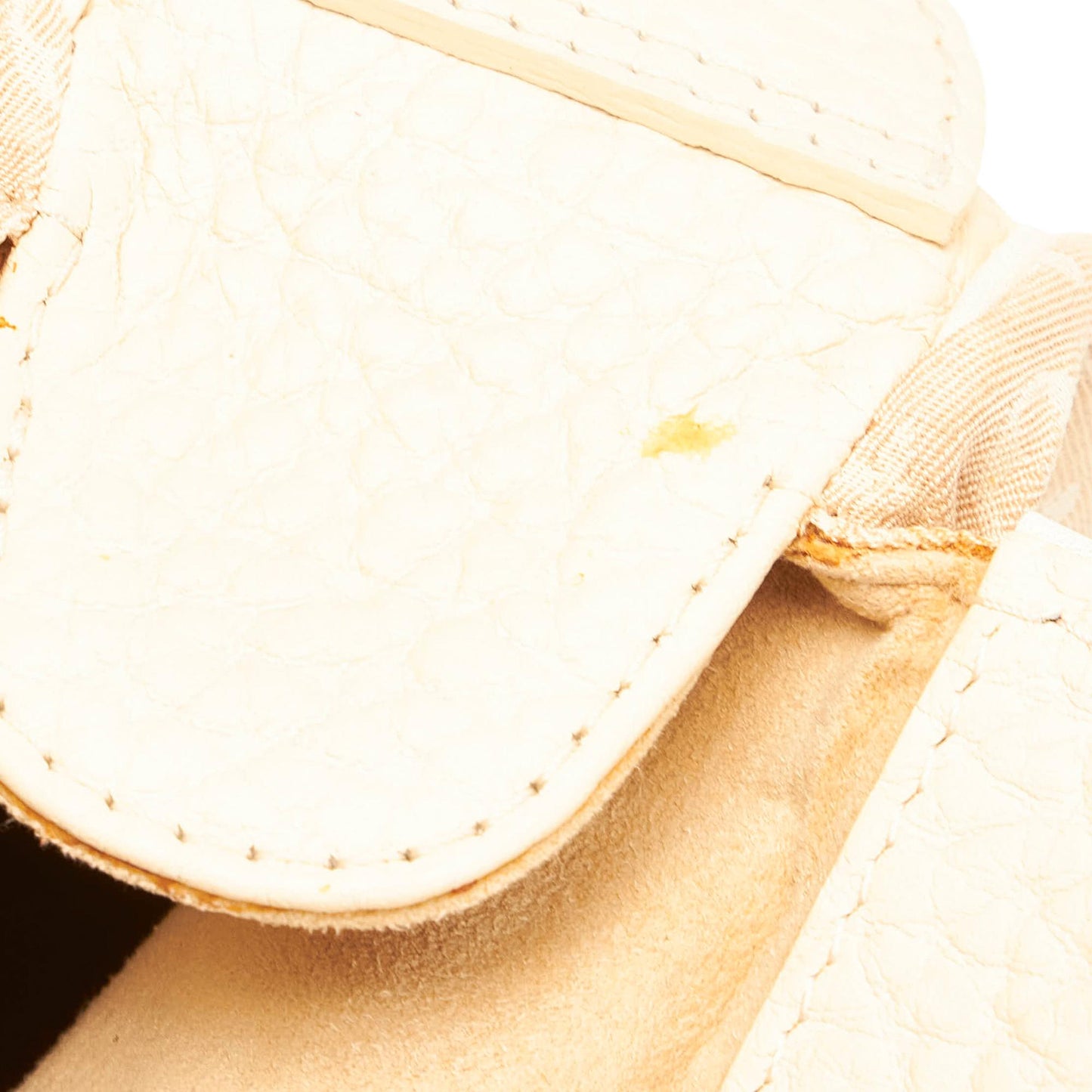 Louis Vuitton Mini Lin Trapeze GM (SHG-32901)