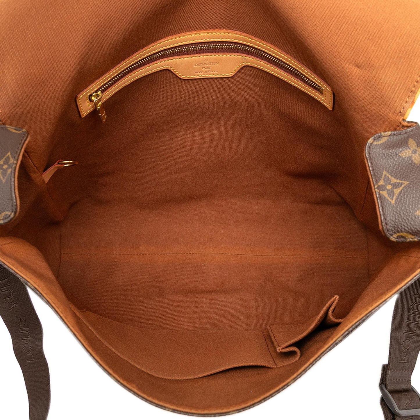 Louis Vuitton Monogram Abbesses