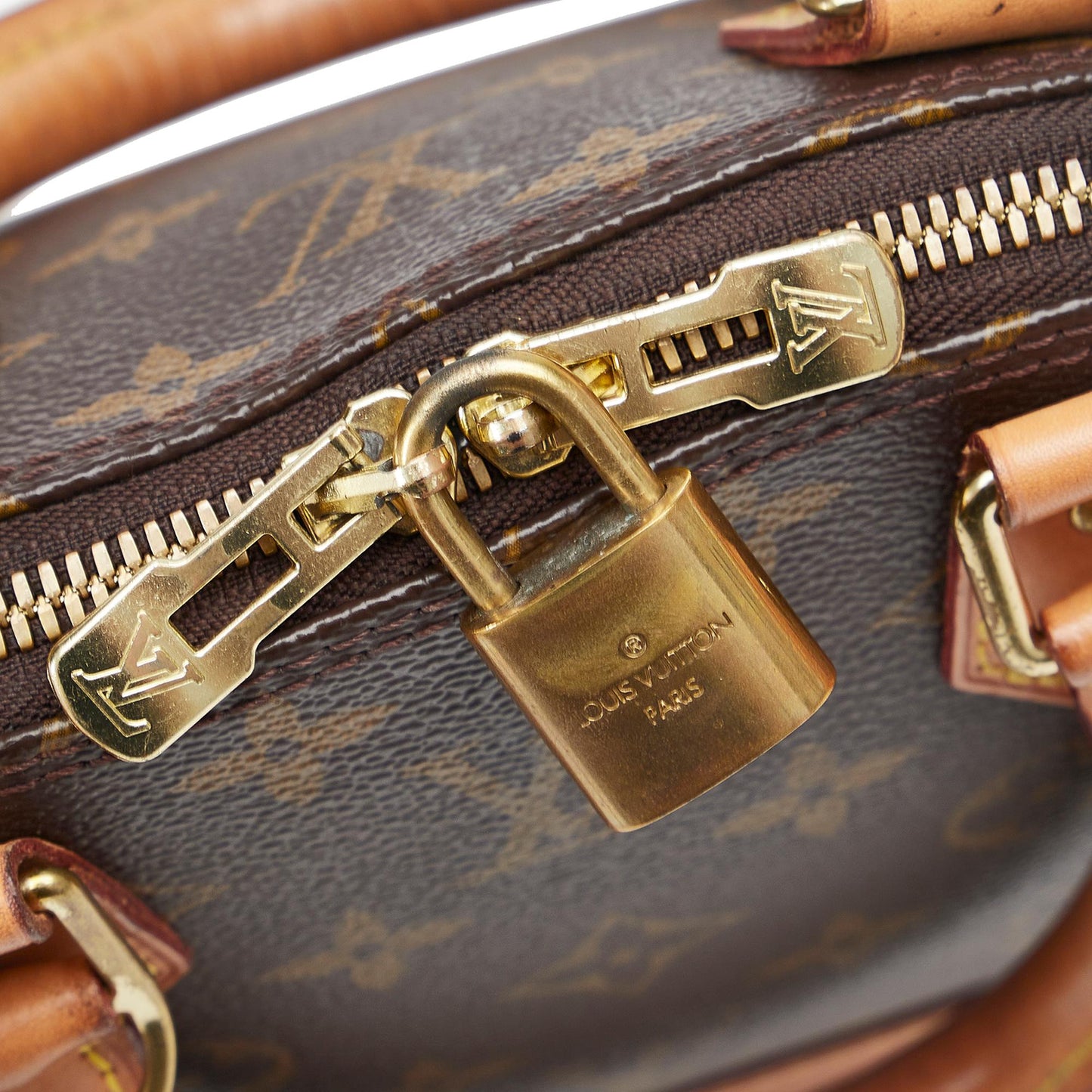 Louis Vuitton Monogram Alma BB (SHG-nws0HX)