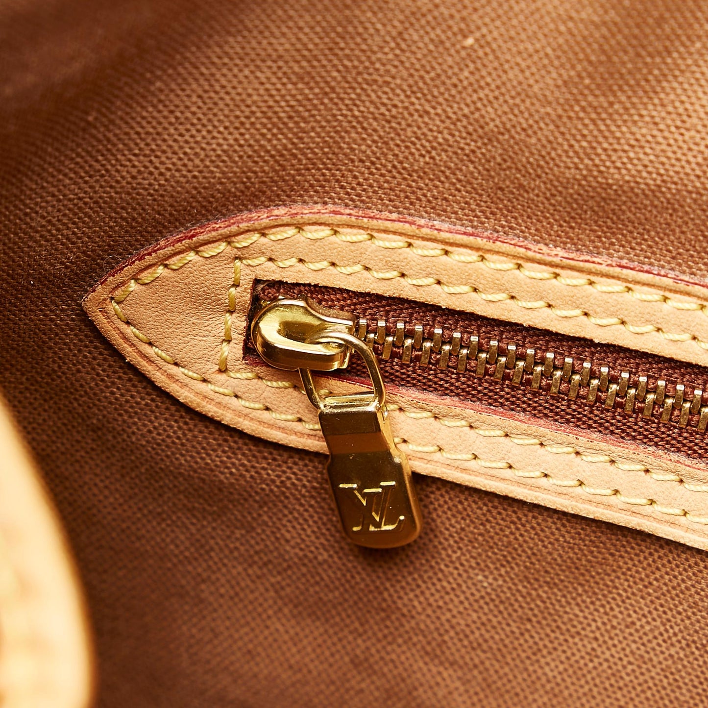Louis Vuitton Monogram Batignolles Horizontal (SHG-LRGYiH)