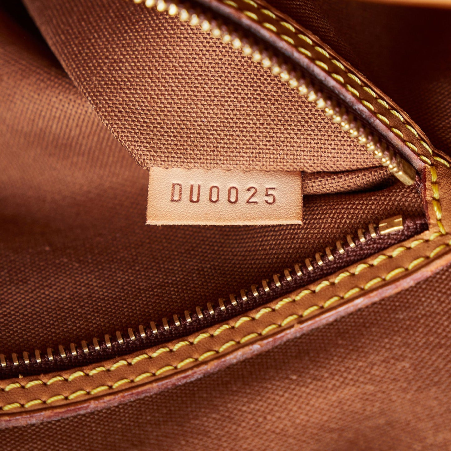 Louis Vuitton Monogram Batignolles Horizontal (SHG-cYbTD8)