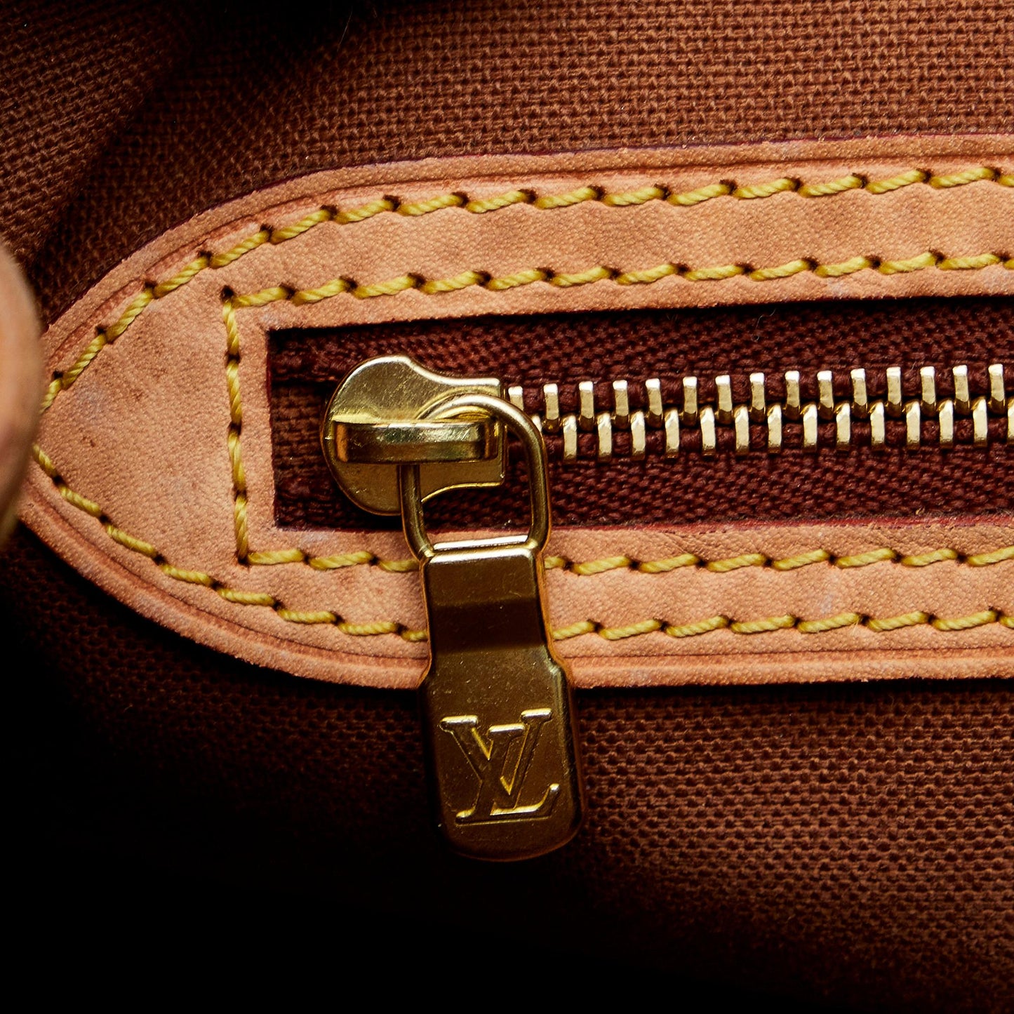 Louis Vuitton Monogram Batignolles Horizontal (SHG-npnd1J)