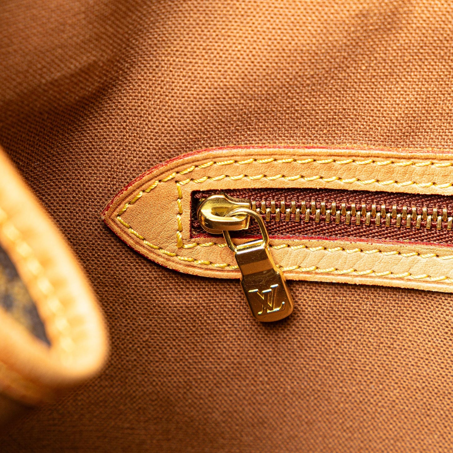 Louis Vuitton Monogram Batignolles Horizontal (SHG-xuzs8e)