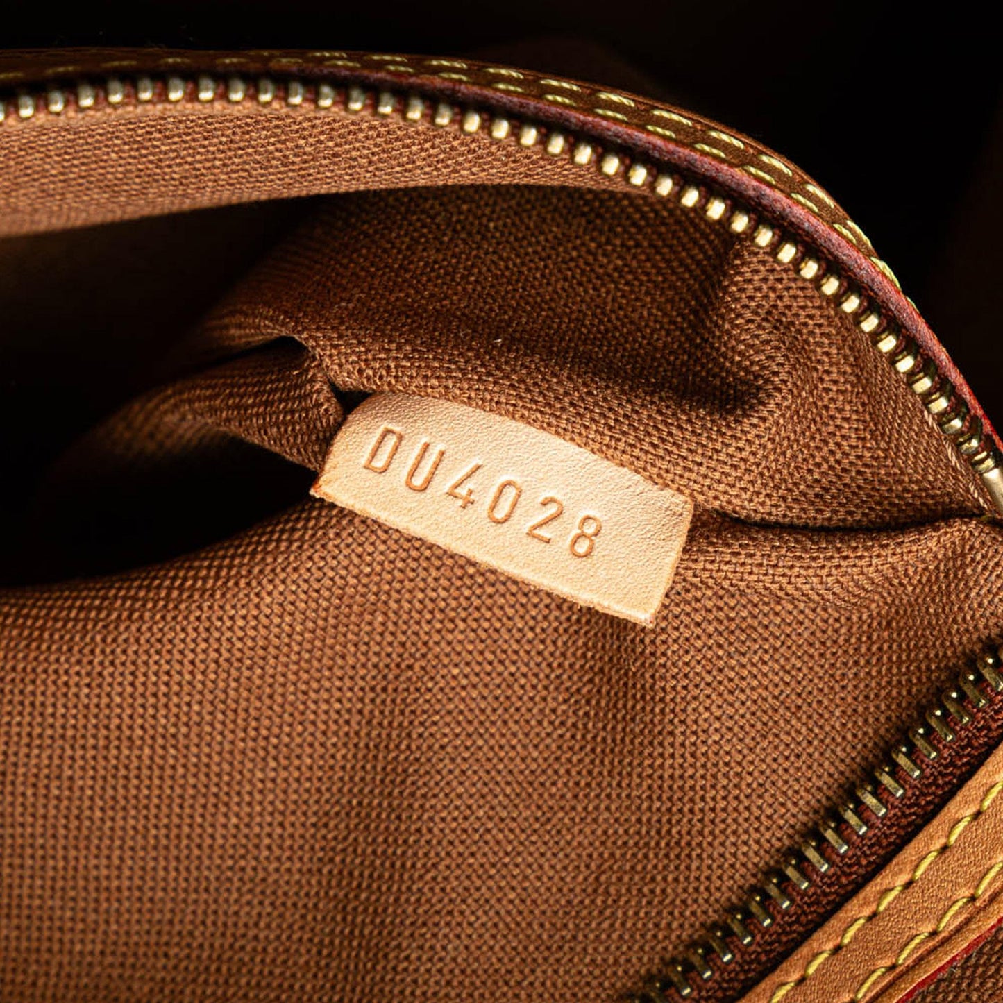 Louis Vuitton Monogram Batignolles Horizontal