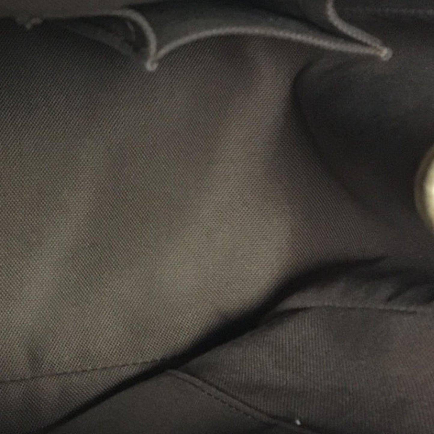 Louis Vuitton Monogram Batignolles Vertical PM (SHG-CwlL1m)