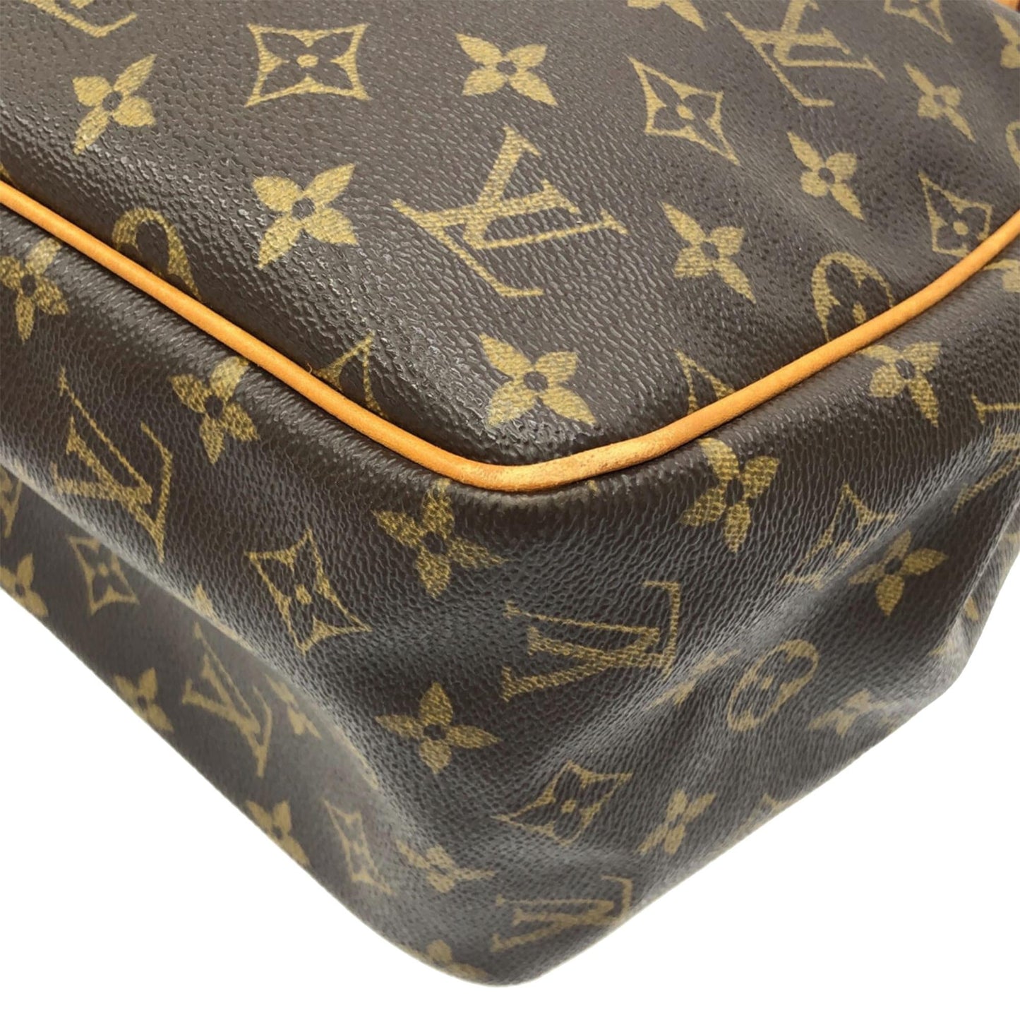 Louis Vuitton Monogram Batignolles Vertical Tote (SHG-GEueUj)
