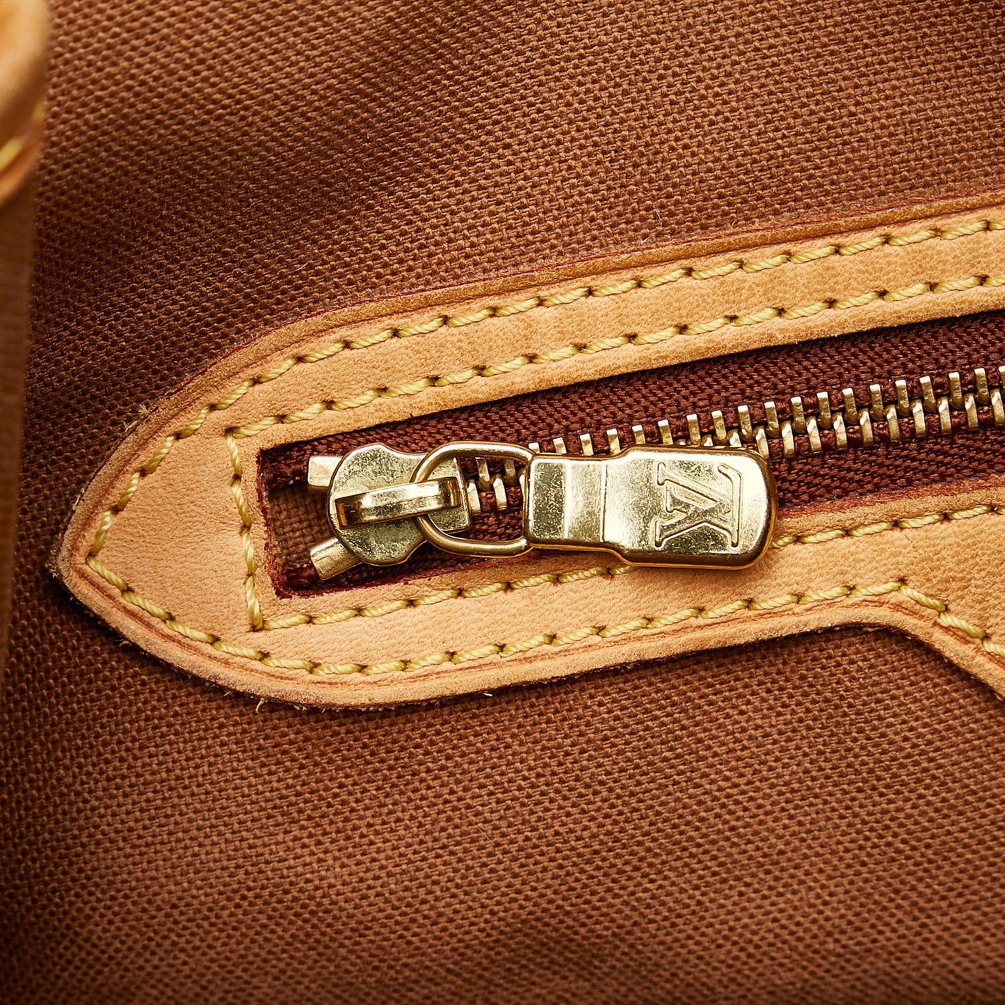 Louis Vuitton Monogram Batignolles Vertical (SHG-37248)