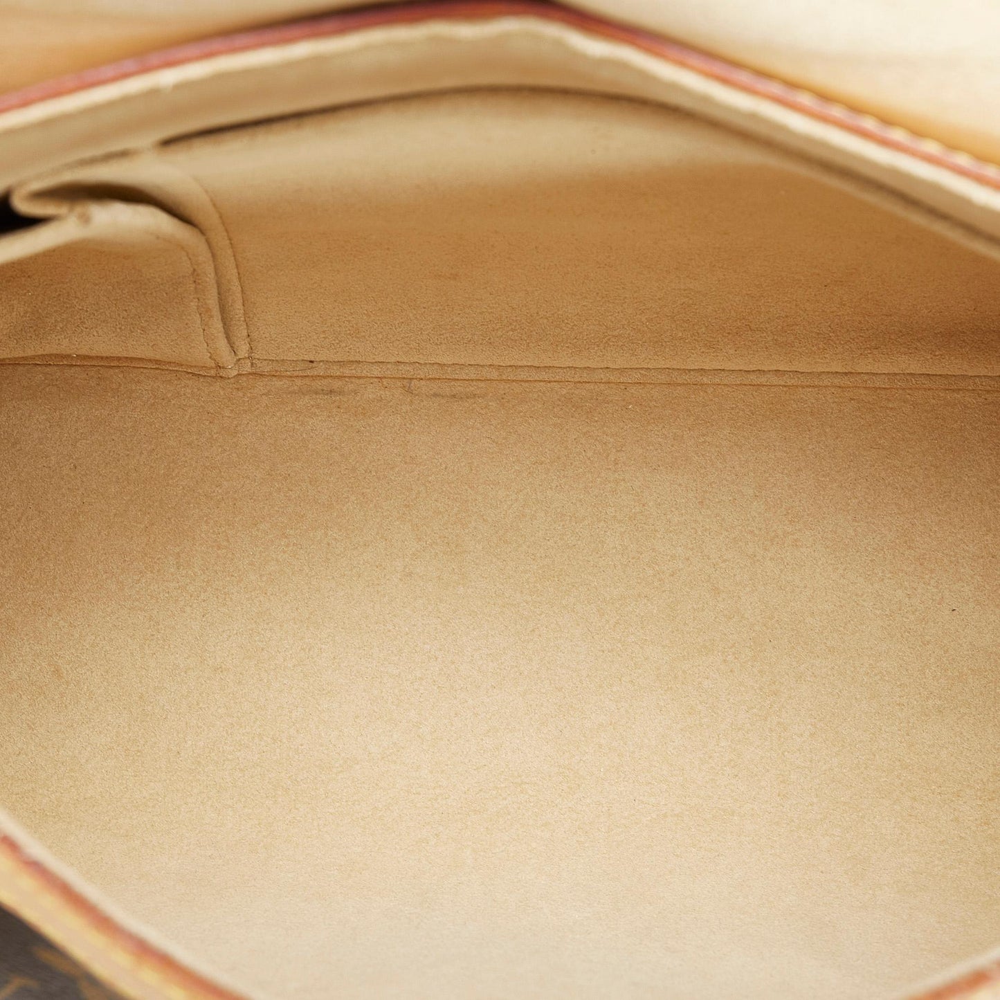Louis Vuitton Monogram Beverly MM (SHG-TQIyPL)