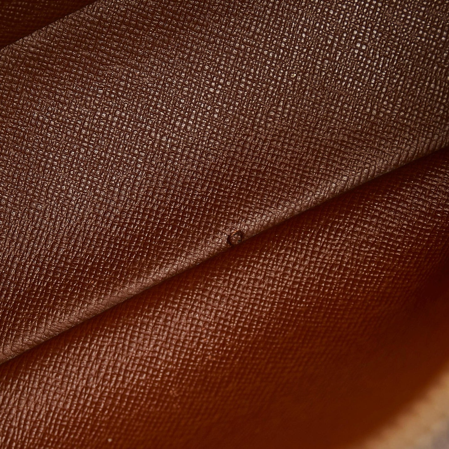 Louis Vuitton Monogram Blois (SHG-jBolsq)