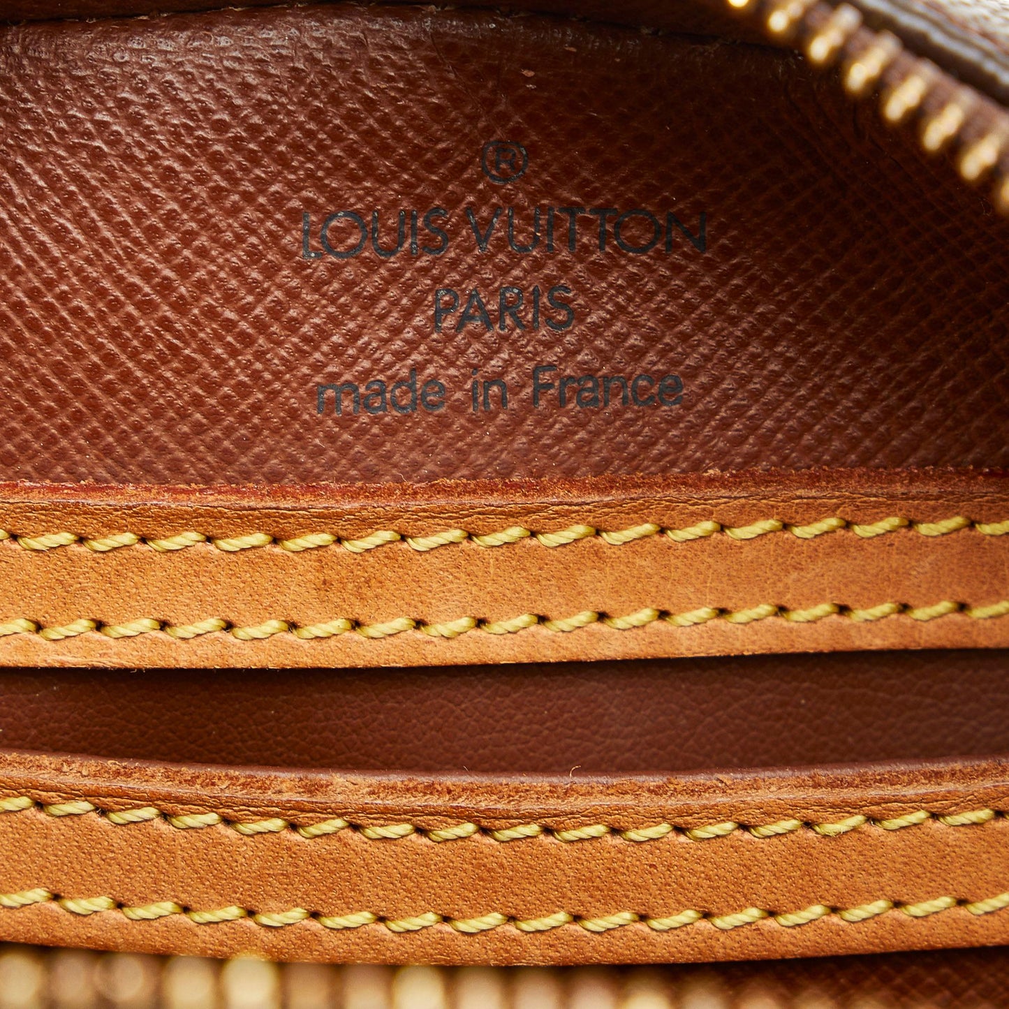Louis Vuitton Monogram Blois (SHG-Ef0I1F)