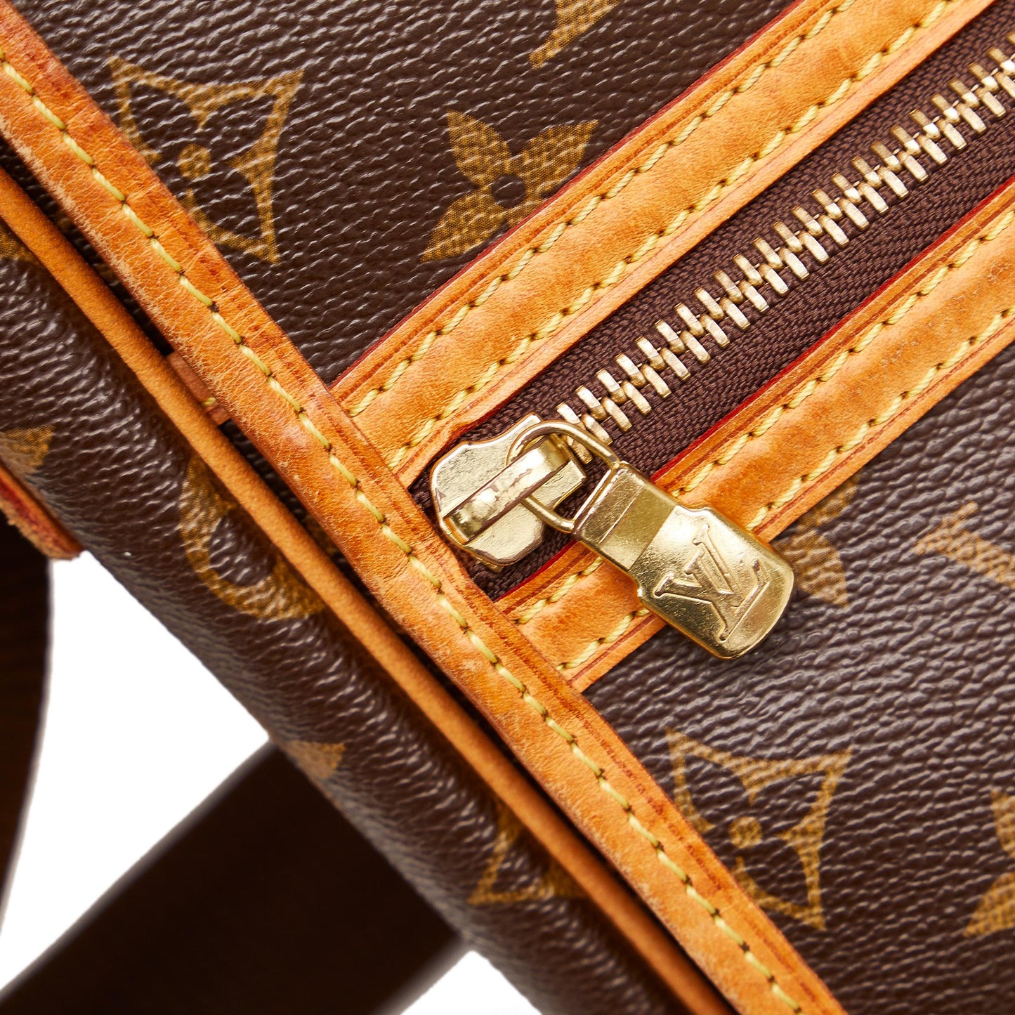 Louis Vuitton Monogram Bosphore GM (SHG-7KBVqt)