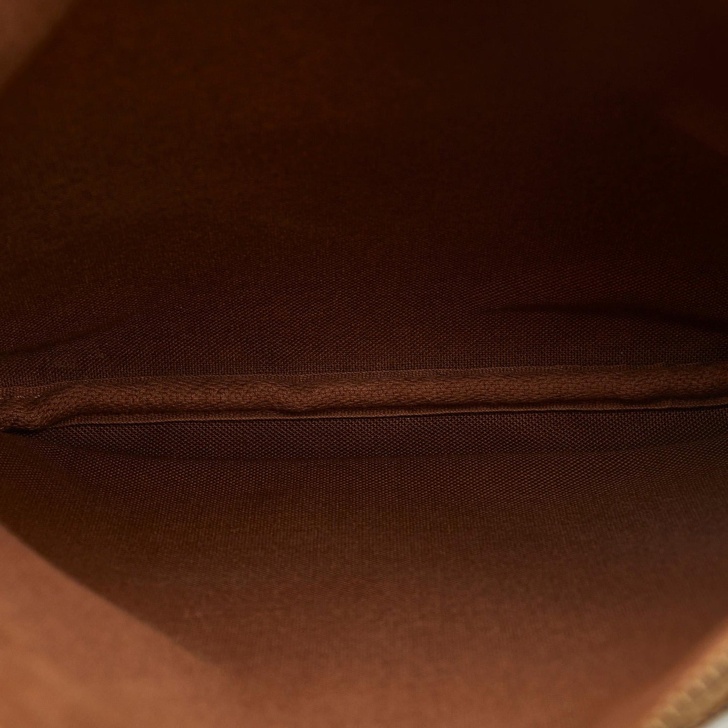 Louis Vuitton Monogram Bosphore Pochette (SHG-F20jX4)