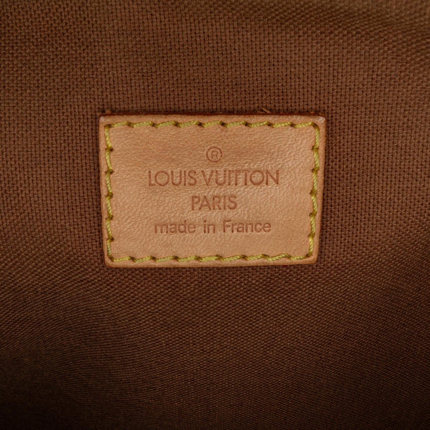 Louis Vuitton Monogram Bosphore Pochette (SHG-kfTrVP)