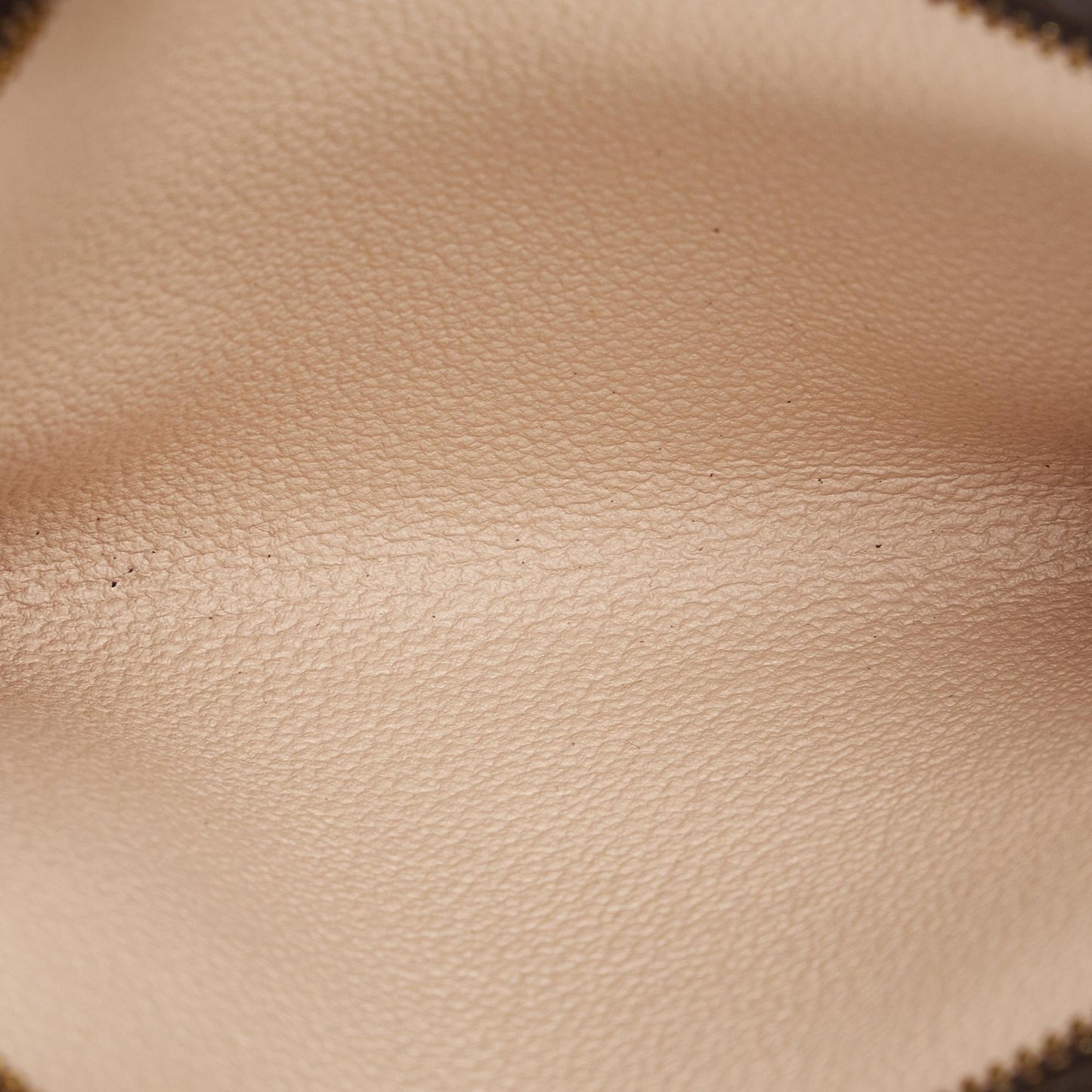 Louis Vuitton Monogram Bucket GM (SHG-KbTIB1)