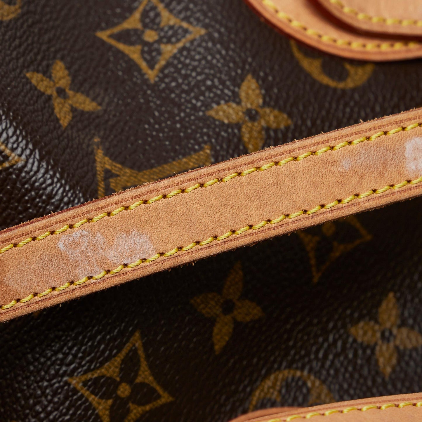 Louis Vuitton Monogram Bucket PM (SHG-rOwcnt)