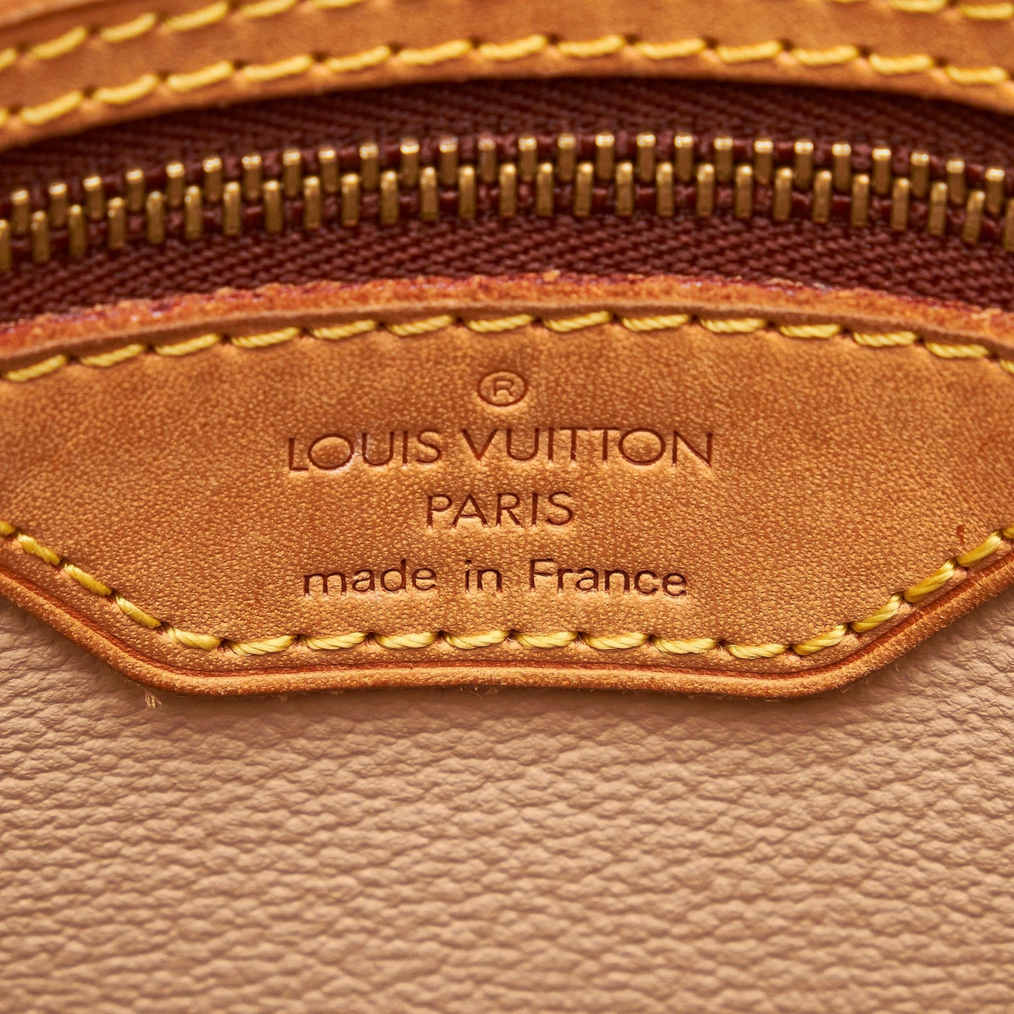 Louis Vuitton Monogram Bucket PM (SHG-eYaucb)