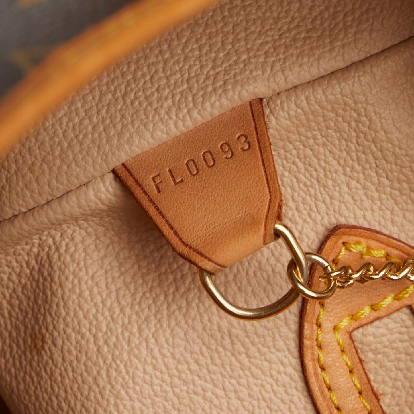 Louis Vuitton Monogram Bucket PM (SHG-1Z7ksu)
