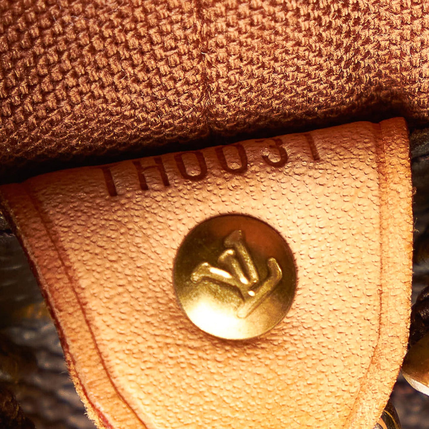 Louis Vuitton Monogram Cabas Mezzo (SHG-28910)