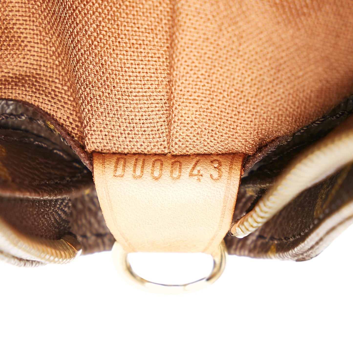 Louis Vuitton Monogram Cabas Mezzo (SHG-37914)