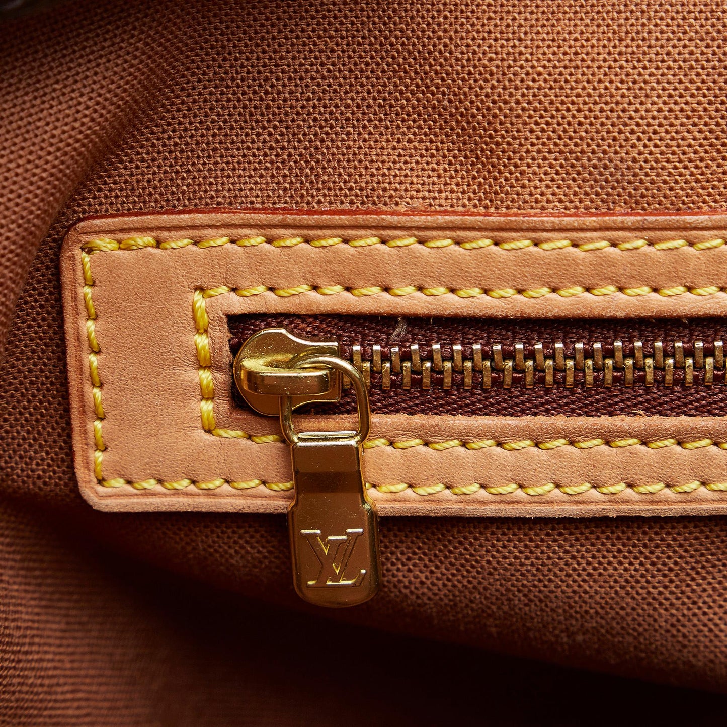 Louis Vuitton Monogram Cabas Mezzo (SHG-1RcFFo)