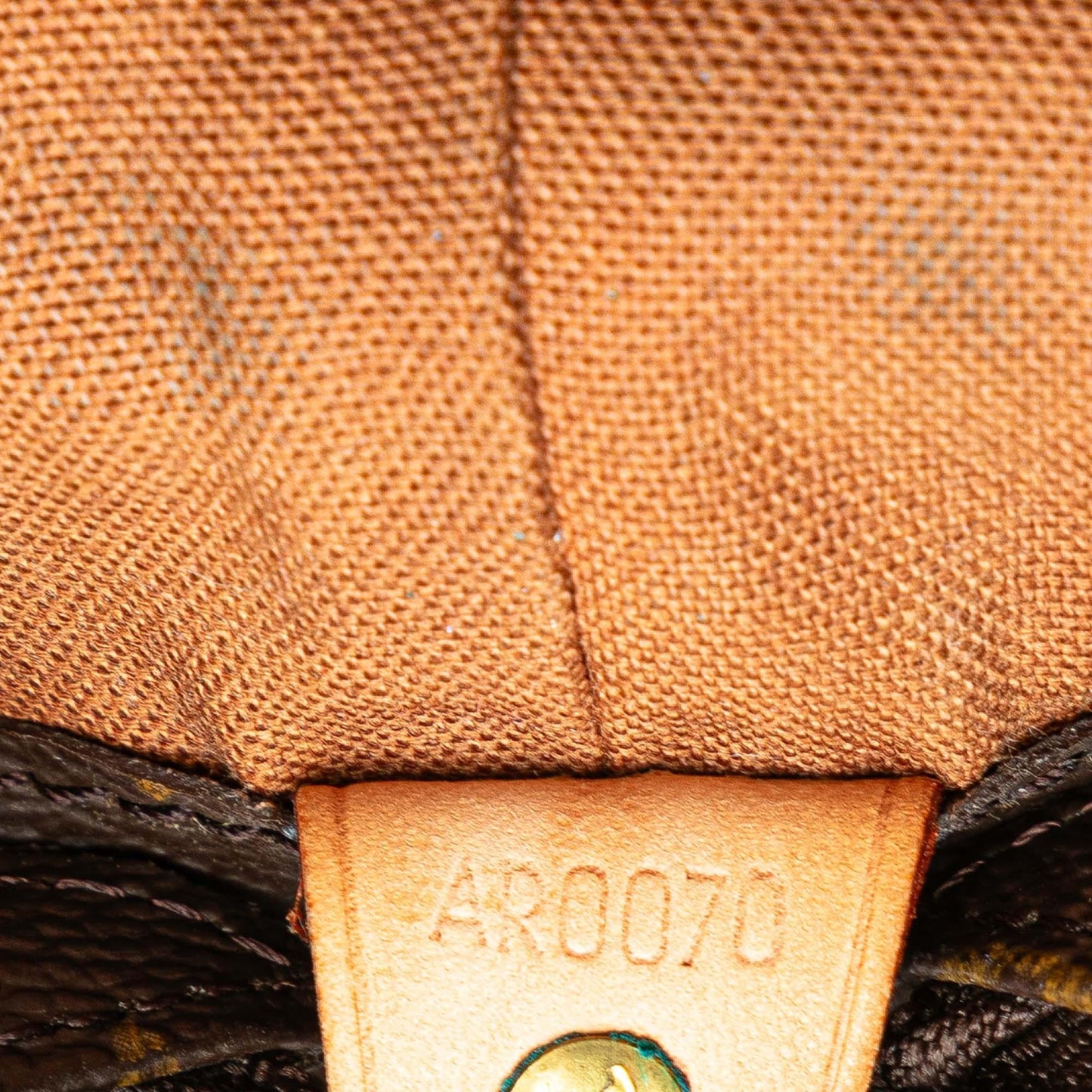 Louis Vuitton Monogram Cabas Mezzo