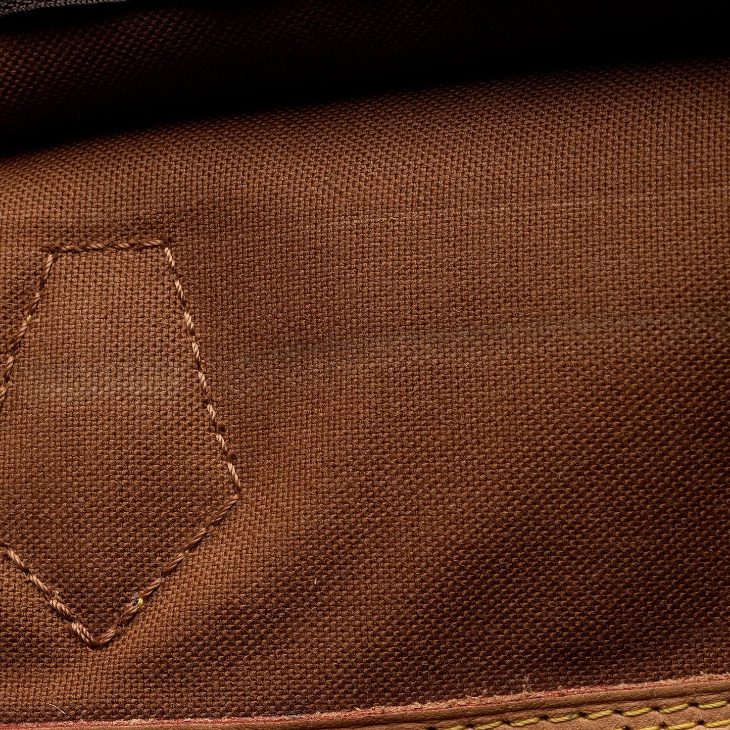 Louis Vuitton Monogram Canvas All-In MM Tote (SHF-ocFY0z)