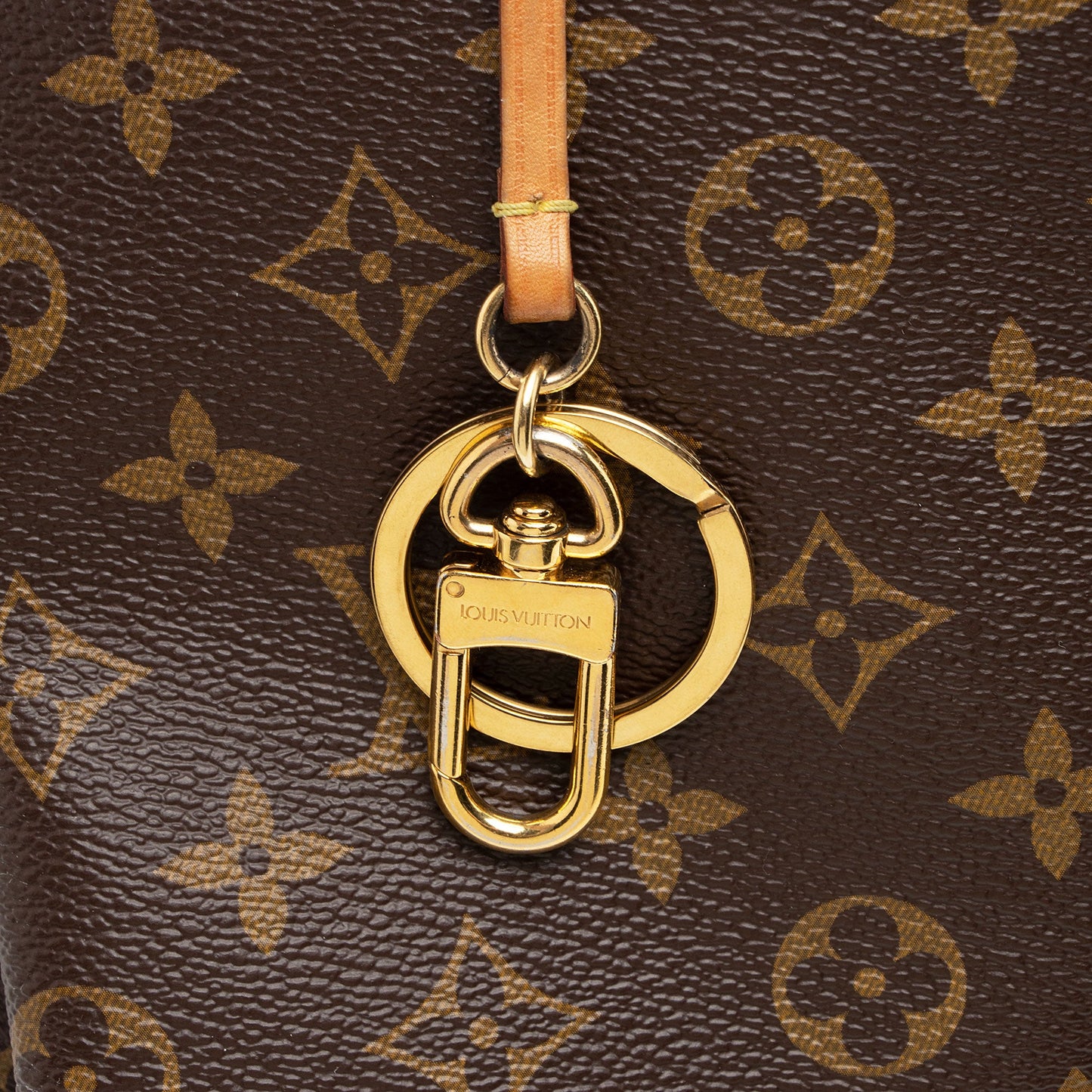 Louis Vuitton Monogram Canvas Artsy MM Shoulder Bag
