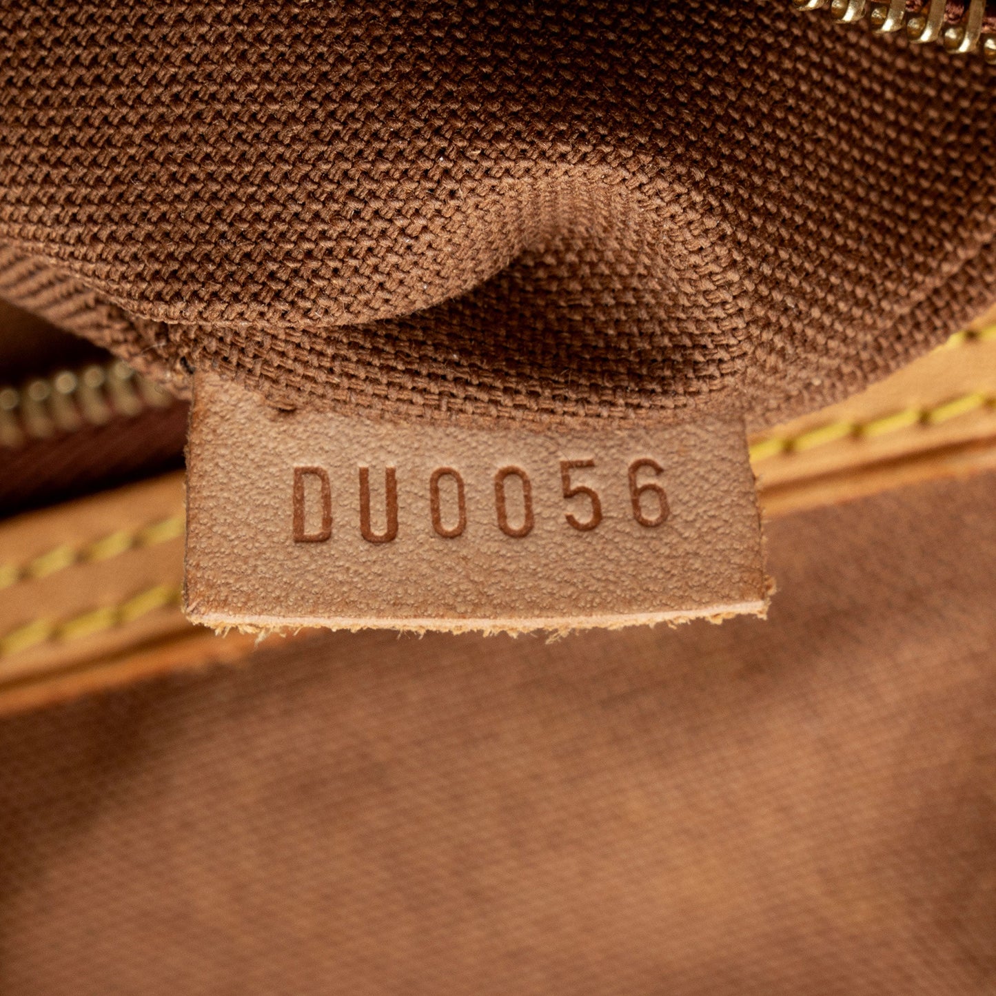 Louis Vuitton Monogram Canvas Batignolles Horizontal Tote (SHF-Ia5C17)