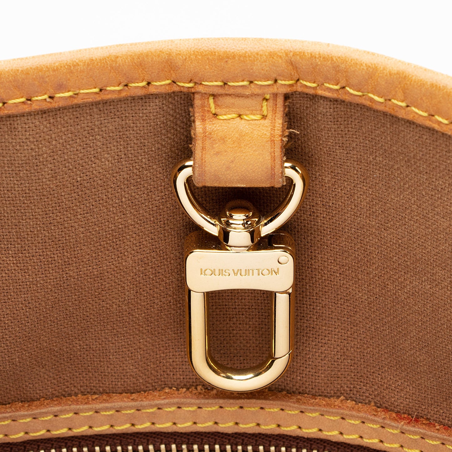 Louis Vuitton Monogram Canvas Batignolles Vertical Tote (SHF-22448)