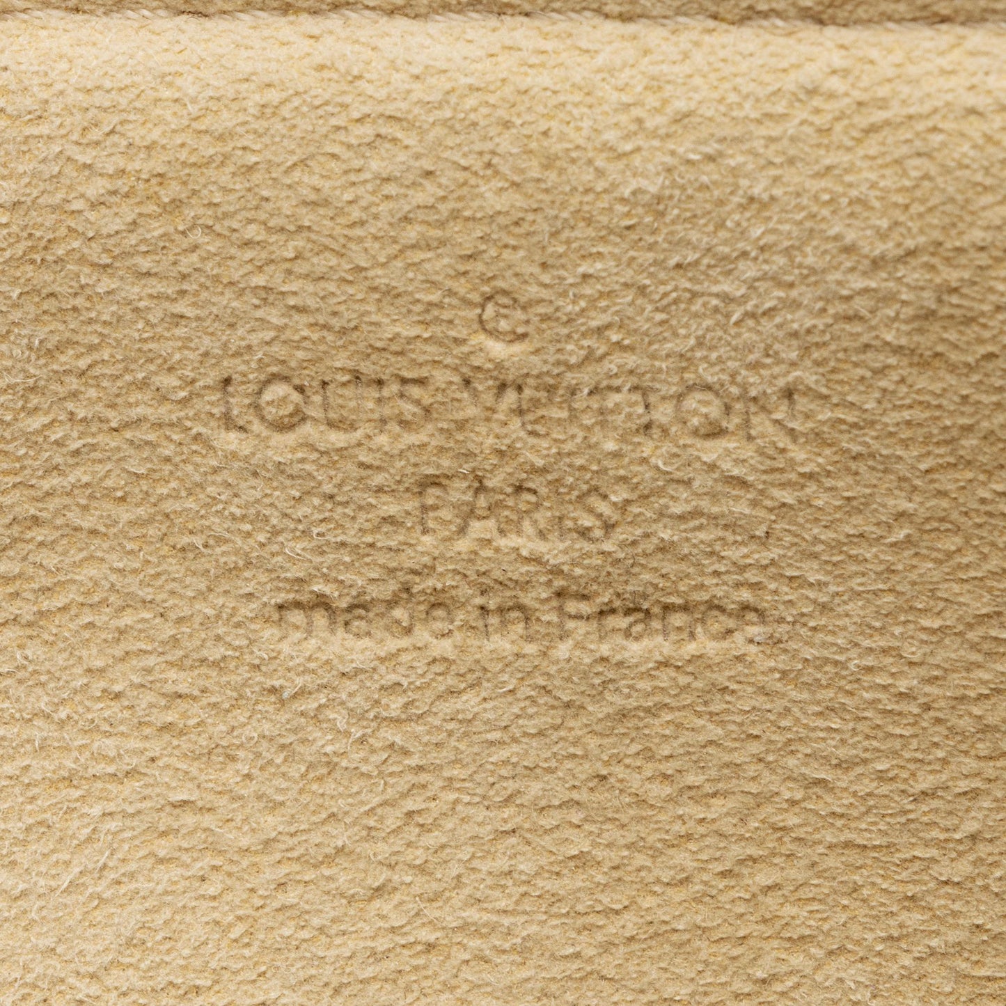 Louis Vuitton Monogram Canvas Beverly MM Shoulder Bag (SHF-THKnCe)