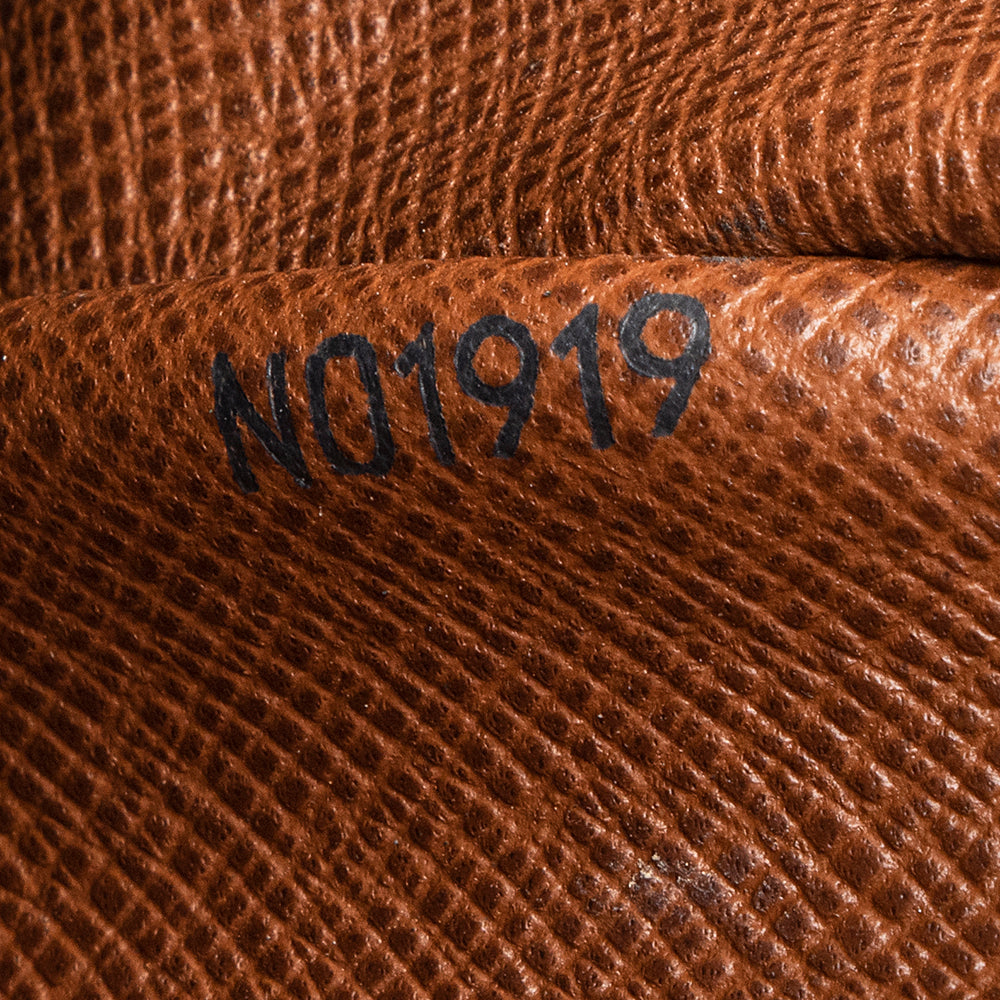 Louis Vuitton Monogram Canvas Blois Shoulder Bag -  (SHF-18910)