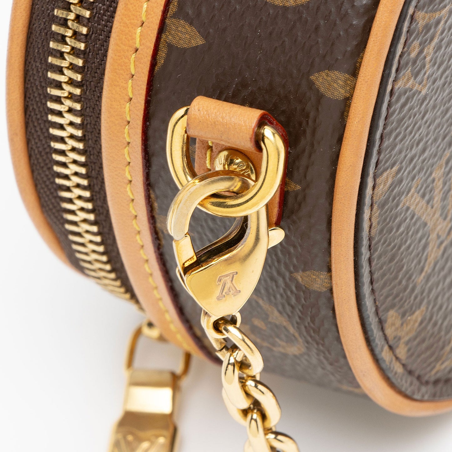 Louis Vuitton Monogram Canvas Boite Chapeau Necklace Bag