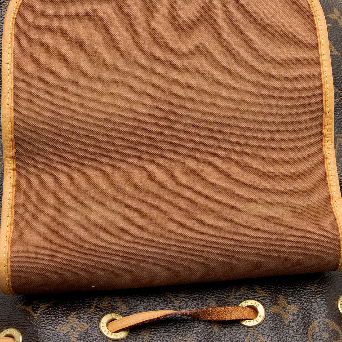 Louis Vuitton Monogram Canvas Bosphore Backpack (SHF-FssyFj)