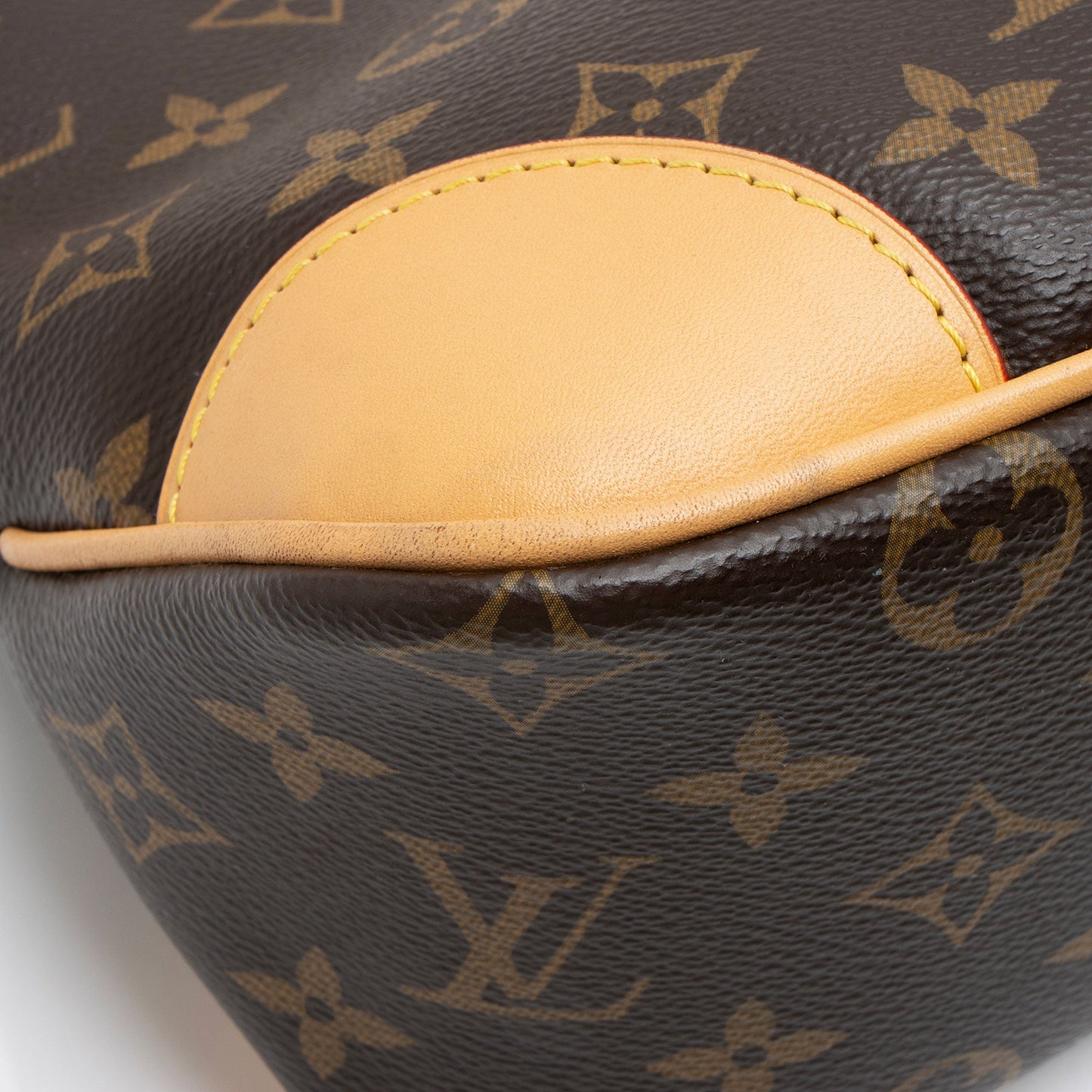 Louis Vuitton Monogram Canvas Boulogne NM Shoulder Bag (SHF-r64UKk)