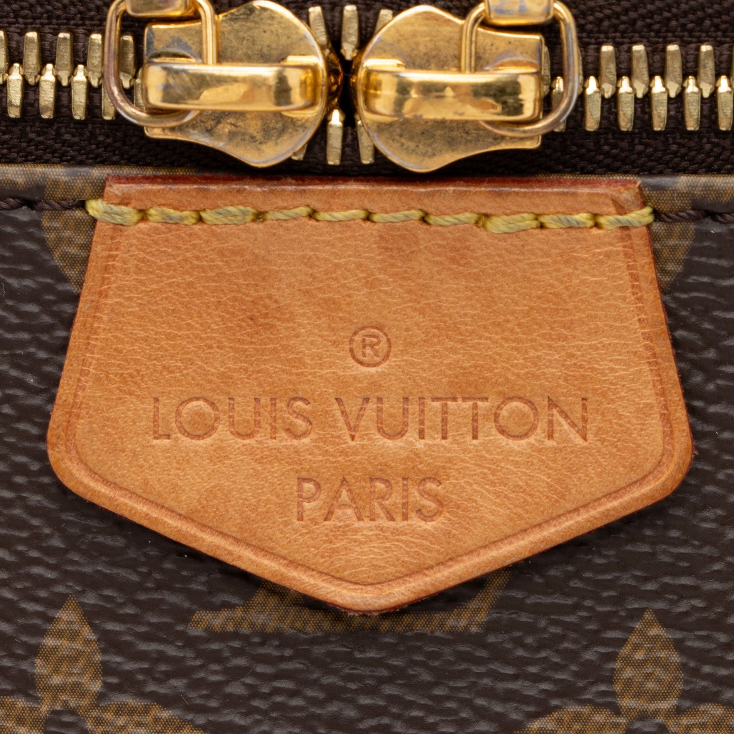 Louis Vuitton Monogram Canvas BumBag (SHF-C5Iztc)