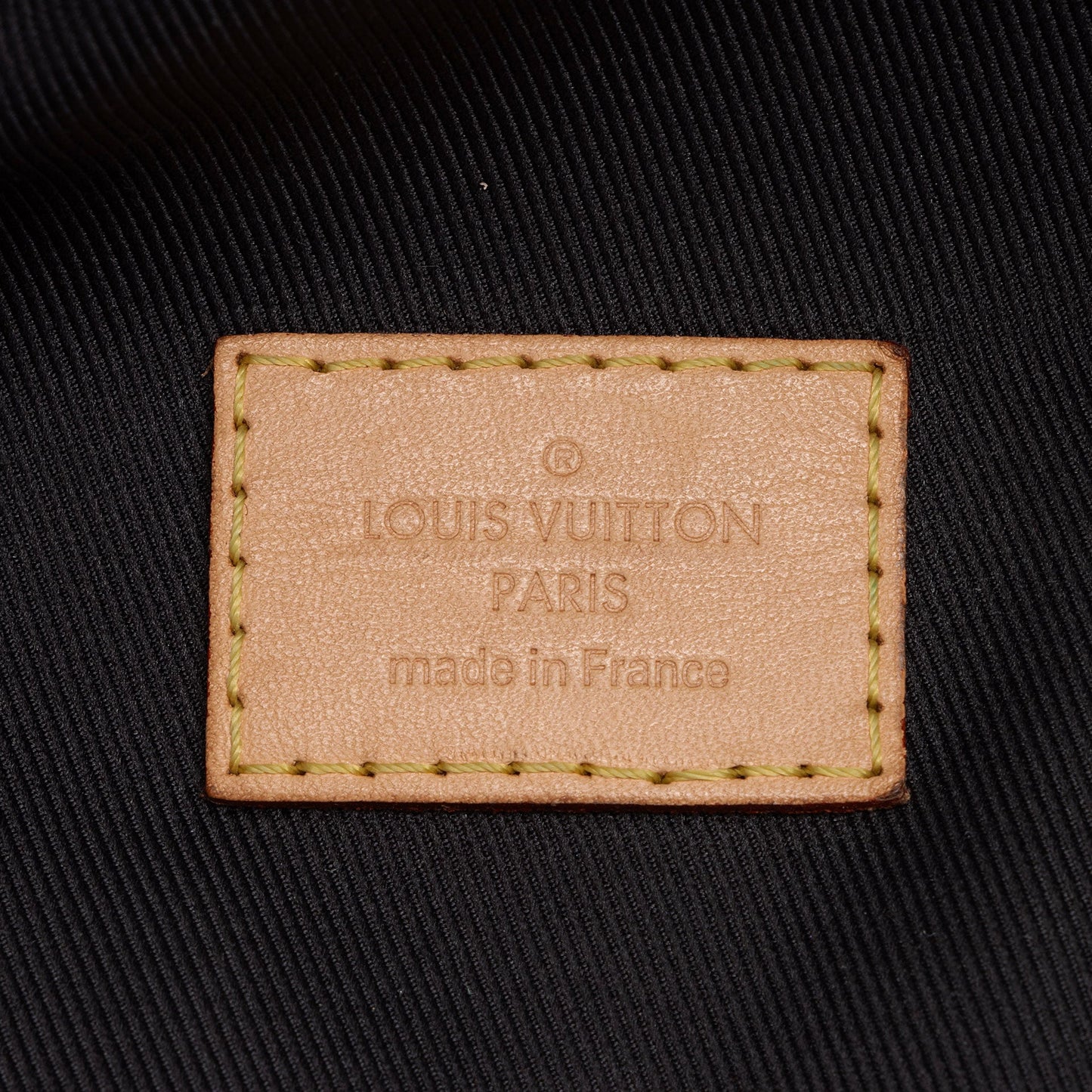 Louis Vuitton Monogram Canvas Bumbag (SHF-BfWtHC)