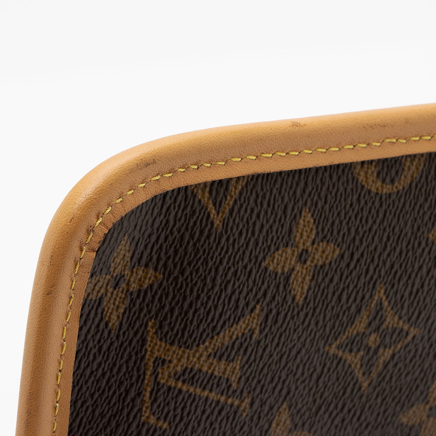 Louis Vuitton Monogram Canvas CarryAll MM Pochette (SHF-iDTQVR)