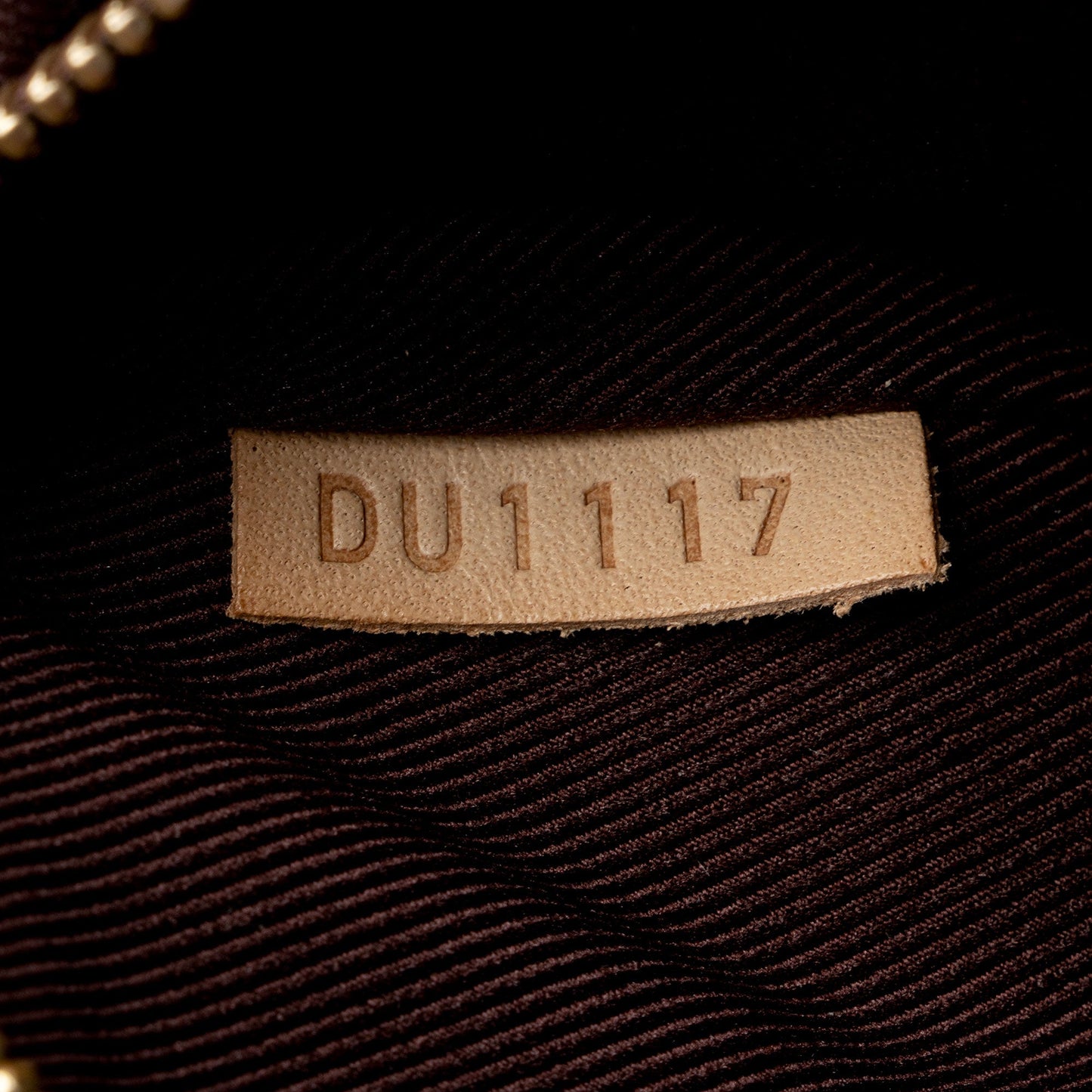 Louis Vuitton Monogram Canvas Cluny MM Satchel (SHF-hztmOk)